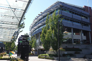 Broadway Tech Centre in Vancouver Showcases Louvers and Sunshades in Exterior Design Elements